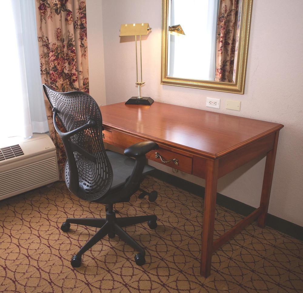 Hilton Garden Inn Fort Wayne Ellisville Екстер'єр фото