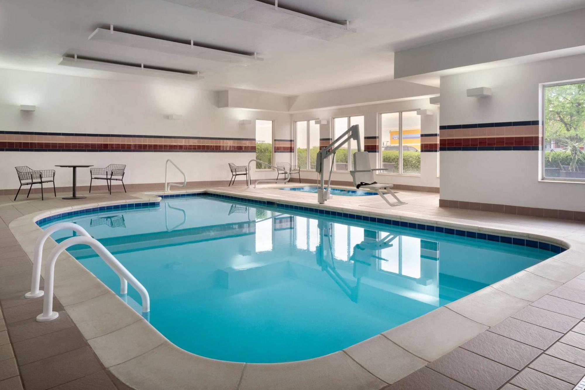 Hilton Garden Inn Fort Wayne Ellisville Екстер'єр фото
